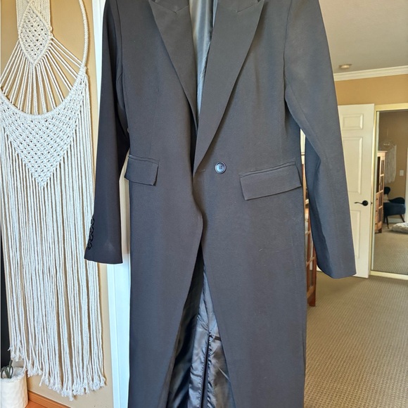 Classic long black blazer coat - Picture 2 of 4